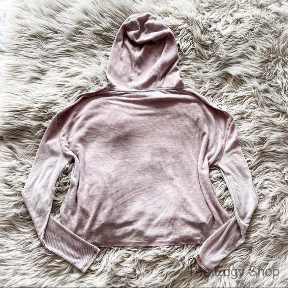 mrsalliexo | Dusty Pink Workout Hoodie - Picture 9 of 12